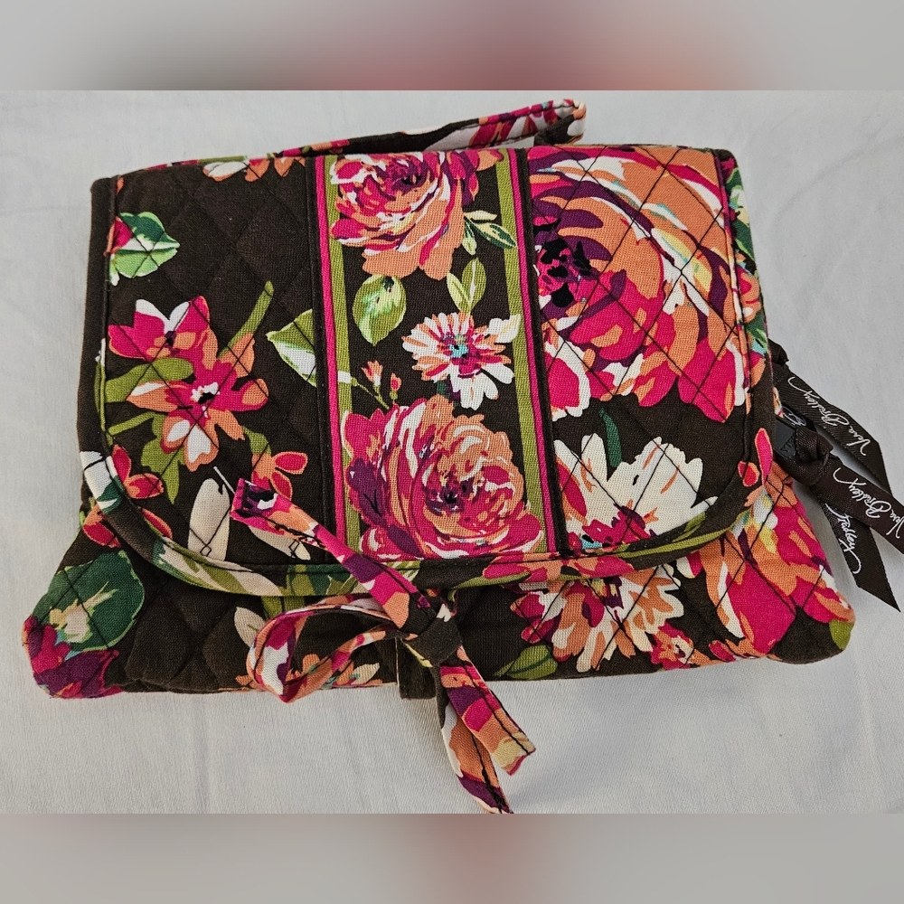 RareVera Bradley 8.5"x6"x1.5" jewelry/makeup folio, Brown floral print.